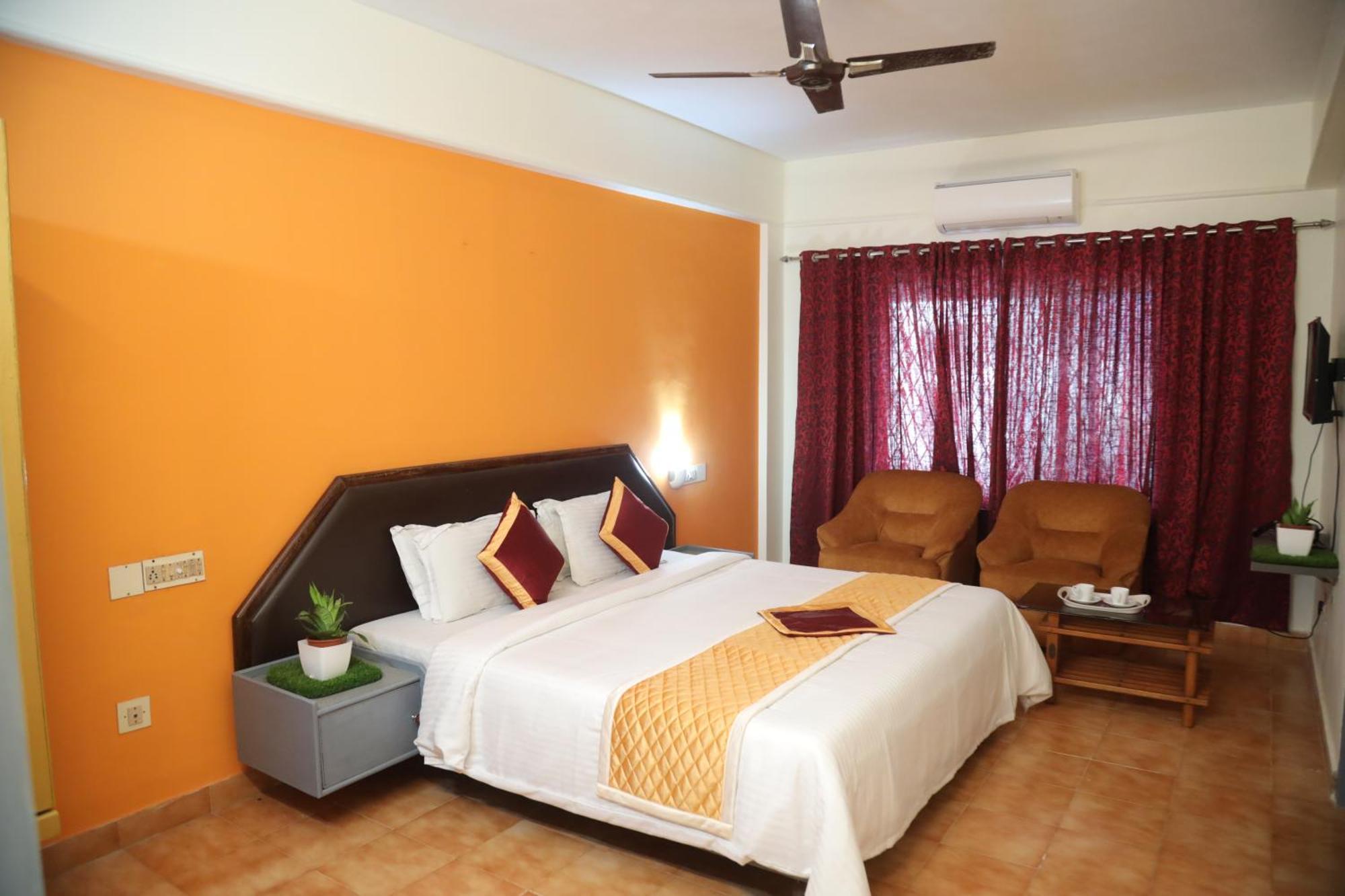 Grand Harmony Beach Resort Kovalam Buitenkant foto